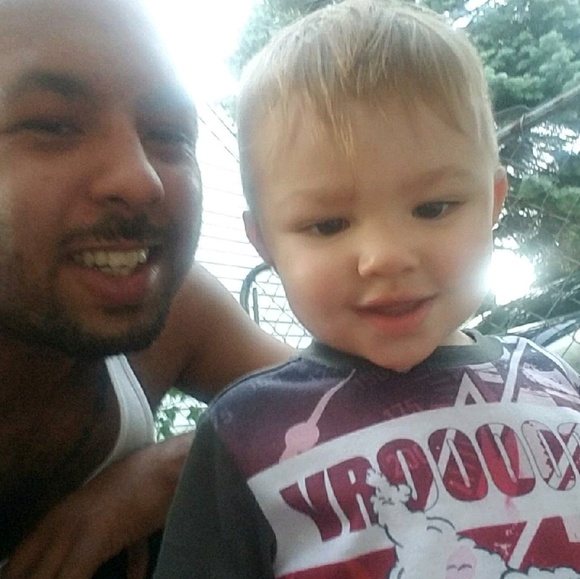 Meet your Posher, Deon - Picture 1 of 1